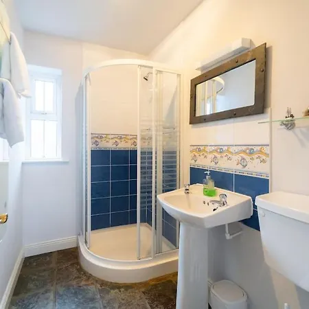 Дом отдыха The Haven Dingle, Self Catering